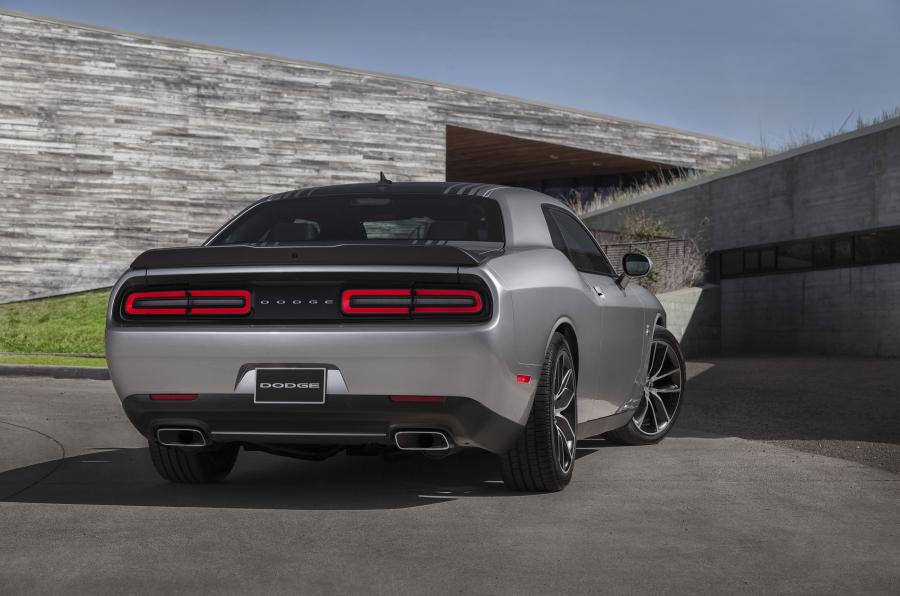  Dodge Challenger 392 Hemi Scat Pack Shaker 2015 года  (фото 11 из 51)